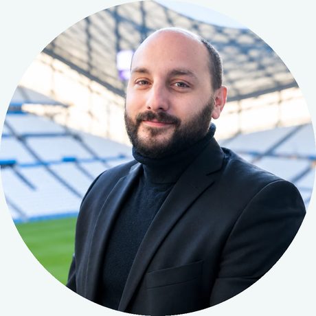 Kévin Heleine, plombier et dirigeant de l'entreprise Heleine à Marseille
